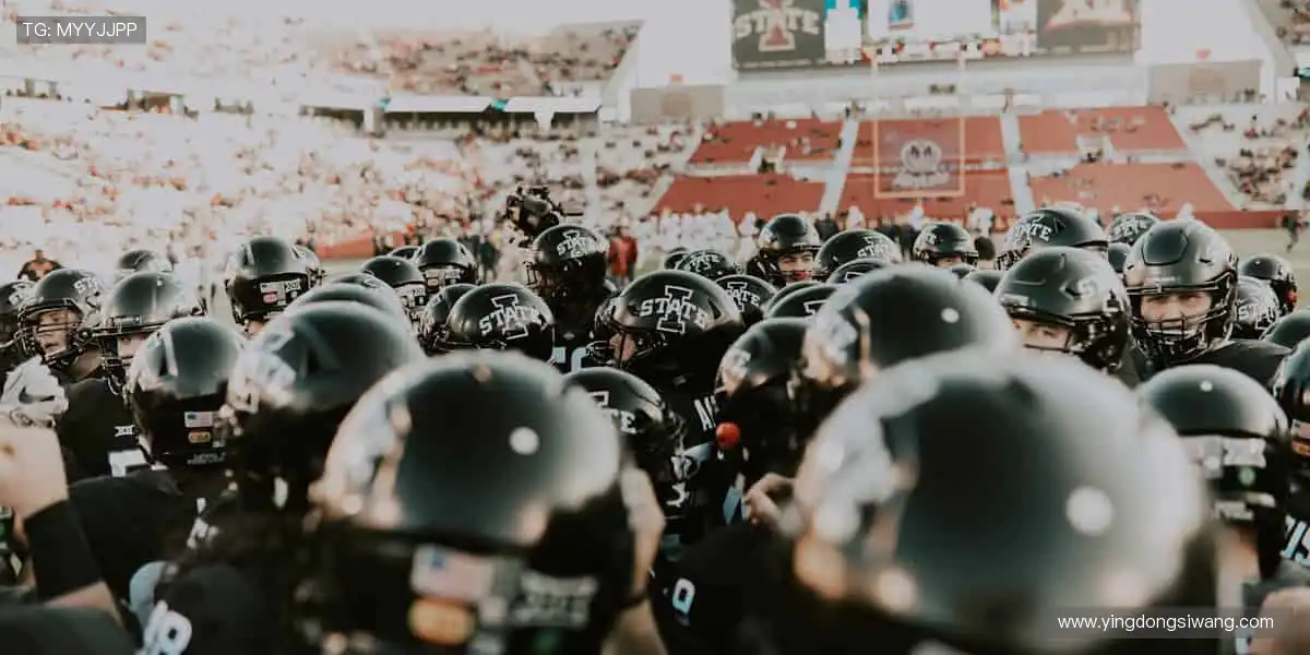 📱实时直播，超清画质，让你不错过每一个精彩瞬间！🏀